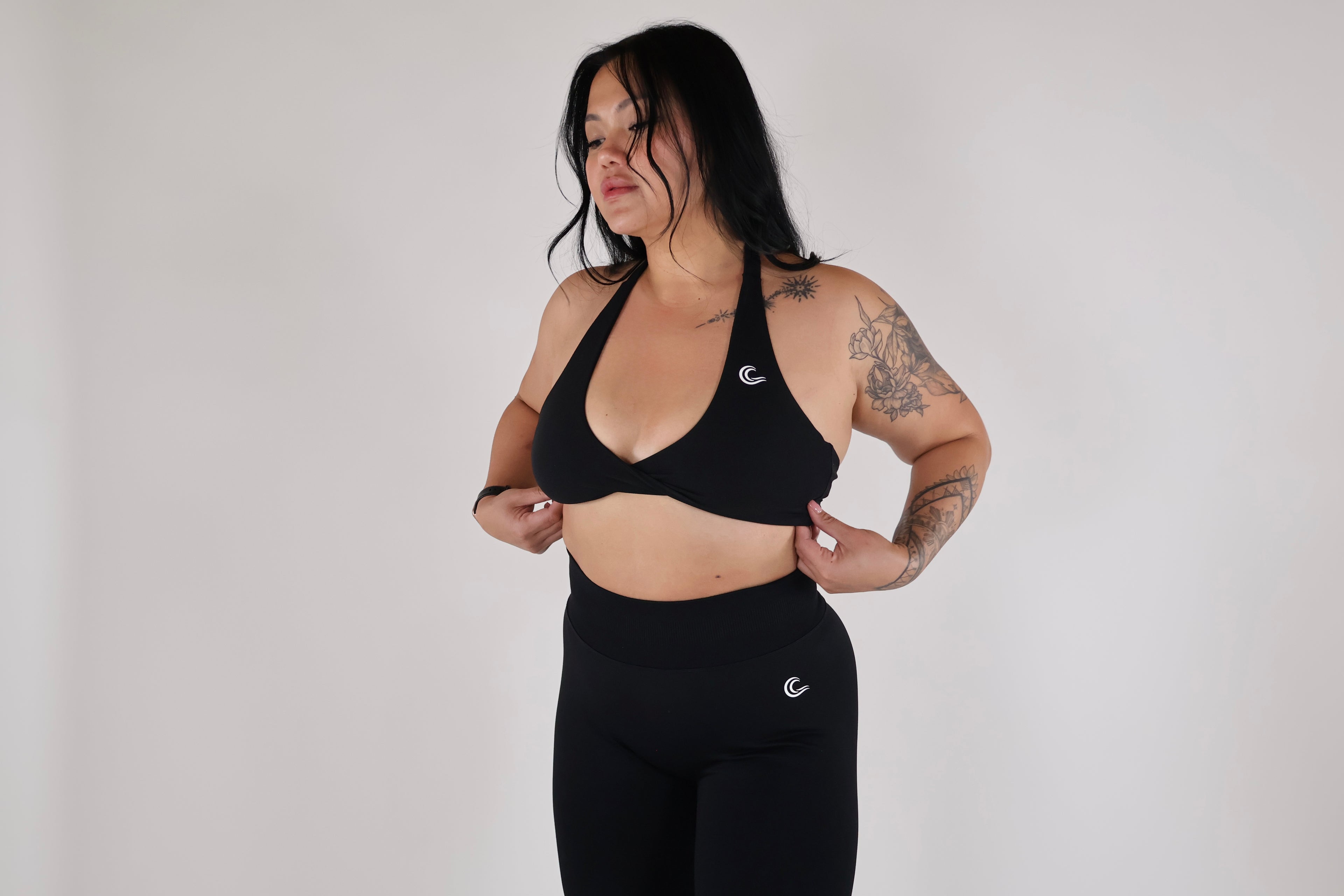 SculptLift Twist Halter Bra - WAVE Black