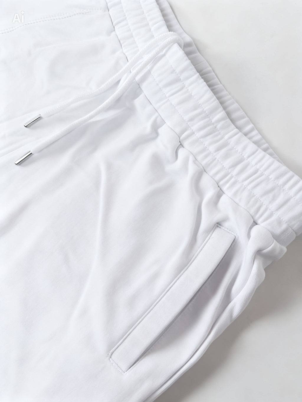Core Training Shorts - White